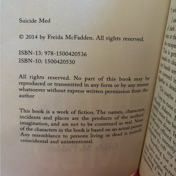 Suicide Med by Freida McFadden Book paperback 2014-new - Picture 4 of 5